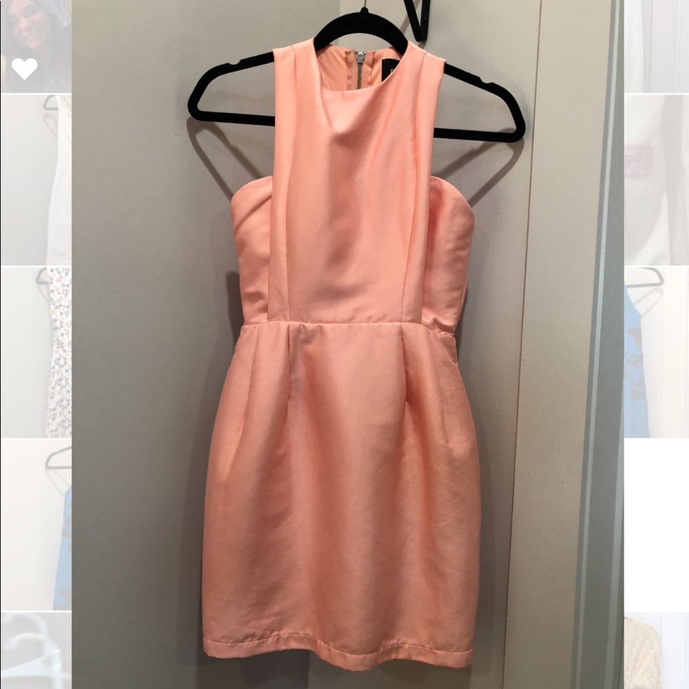 Sleeveless Peach dress